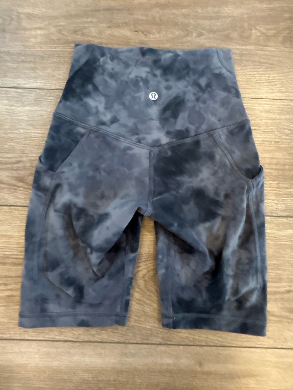 Lululemon Align High Rise Pocket Bike Shorts Tie Dye Size 2
